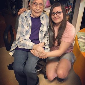 Meet your Posher, Hannah